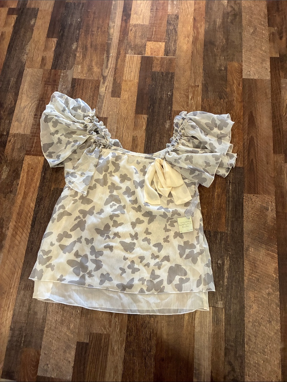 A'Reve Cream Floral Puff-Sleeve Chiffon Blouse